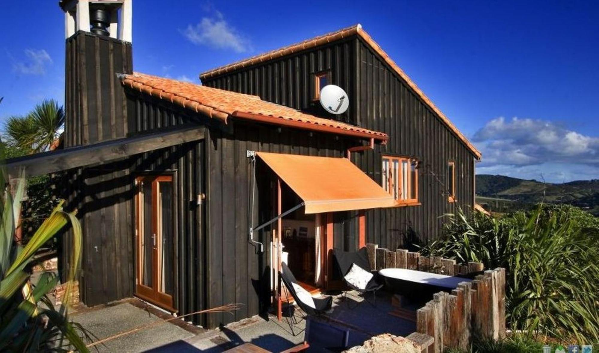 The Loft At Cypress Ridge Estate Hotel Onetangi Exterior photo
